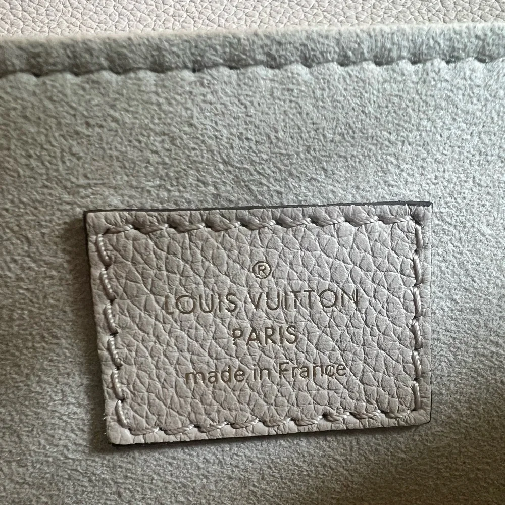 Louis Vuitton absolutely beautiful